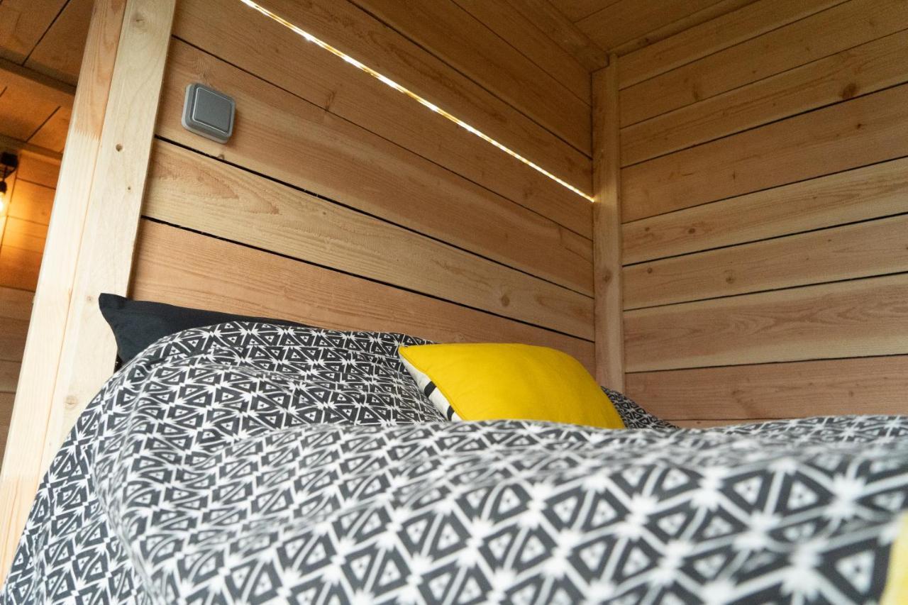 Le Moonloft insolite Tiny-House dans les arbres&1 séance de sauna pour 2 avec vue panoramique Osenbach Esterno foto